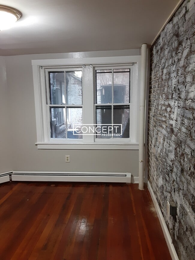 Foto del edificio - 72 Revere St