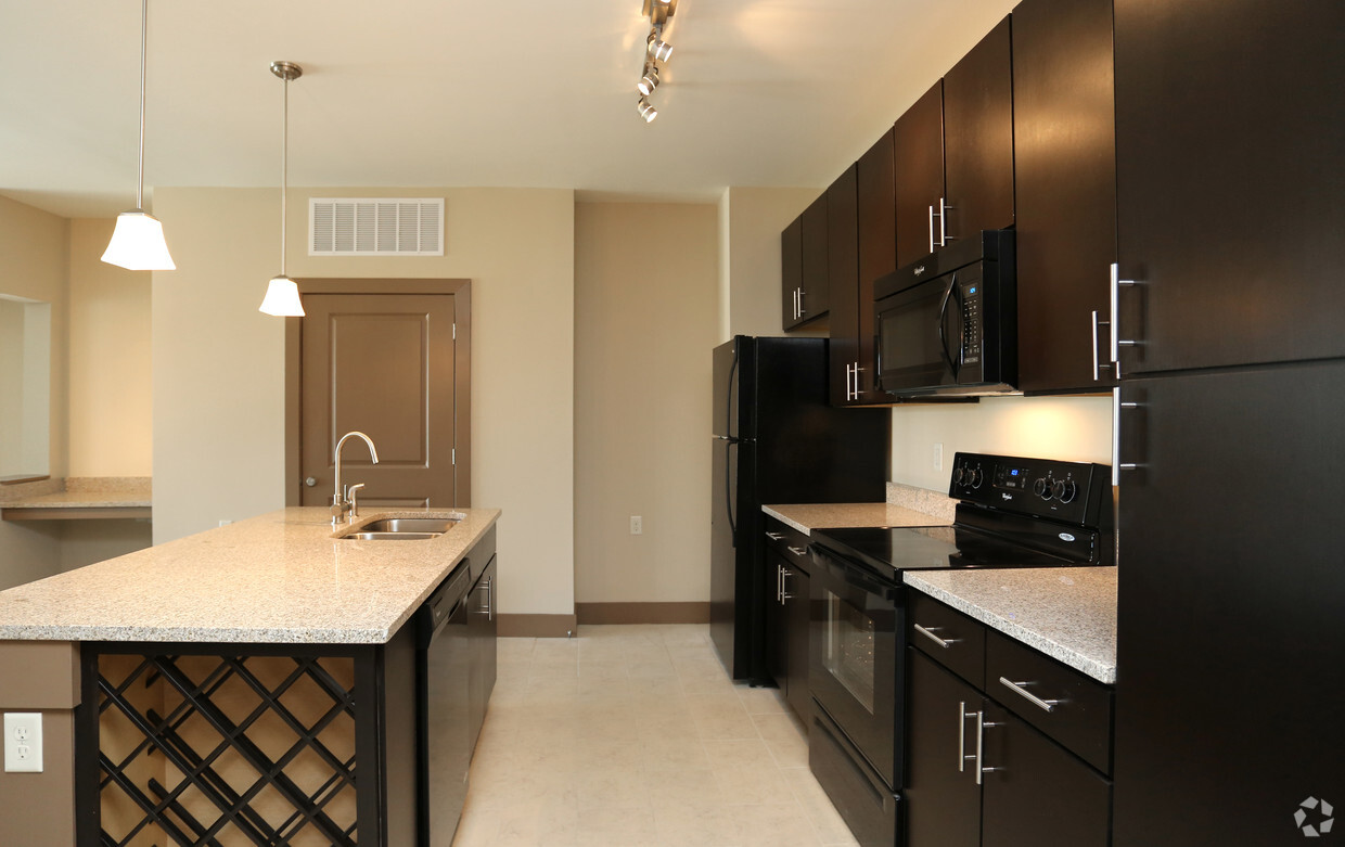 Latitude at Deerfield Apartments - Mason, OH | Apartments.com