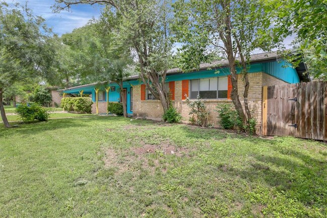 Building Photo - 1504 Braes Ridge Dr