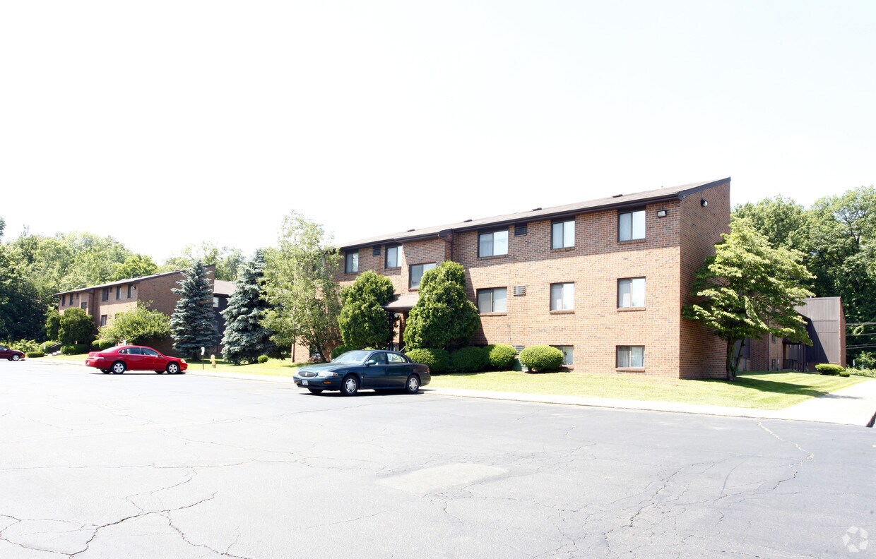 Newton Village Apartments Newton Falls, OH