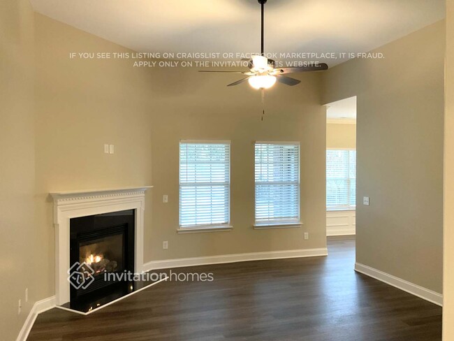 Foto del edificio - 7274 Bradberry Ln