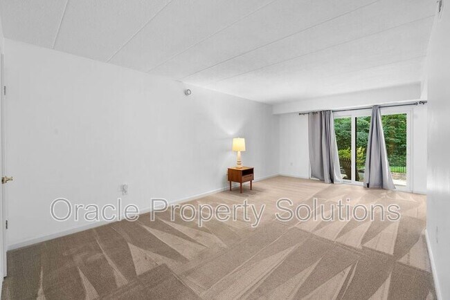 Building Photo - 5707 Harpers Farm Rd