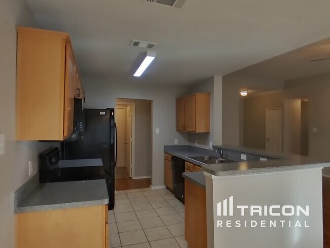 Foto del edificio - 917 Red Oak Trail Cedar Hill TX