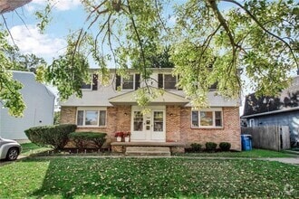 Building Photo - 247 Glenhaven Dr