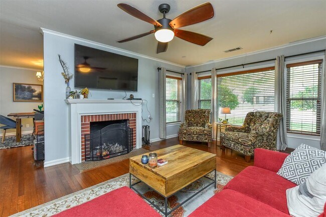 Foto del edificio - 3605 Park Ridge Blvd