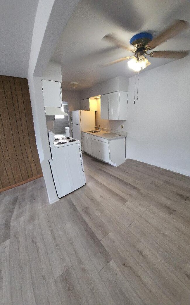 9110 W 31st St Unit 6, Brookfield, IL 60513 Condo for Rent in