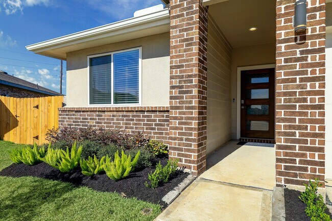 Foto del edificio - 6802 Telford Holw Trl