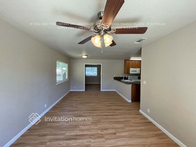 Building Photo - 2331 Quail Ct
