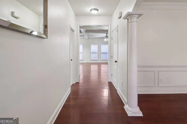 Foto del edificio - 128 Janney Cir