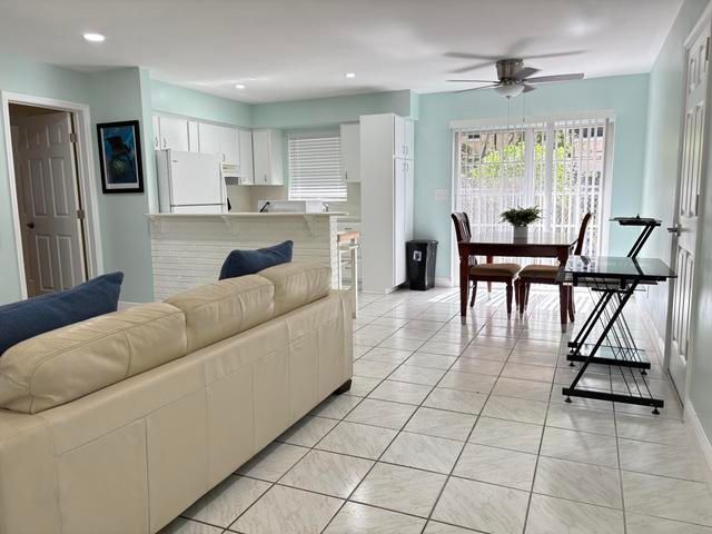 Foto del edificio - 720 SE 15th St