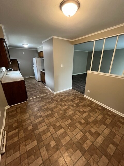 Foto del edificio - 14444 Ellis Ave
