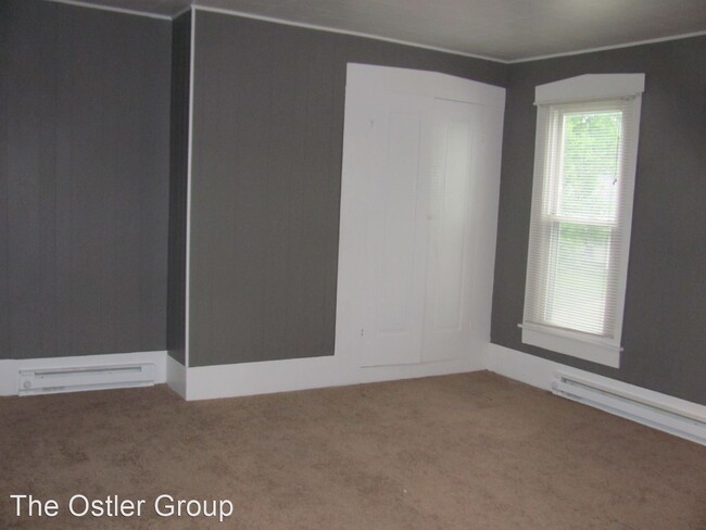 Building Photo - 1 br, 1 bath House - 103 S. Main St, Unit B