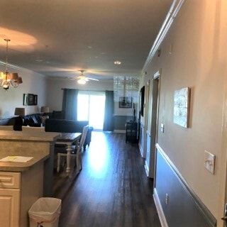 Building Photo - 4812 Magnolia Lake Dr