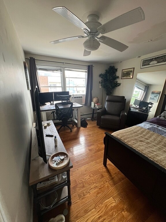 Building Photo - 115 L St