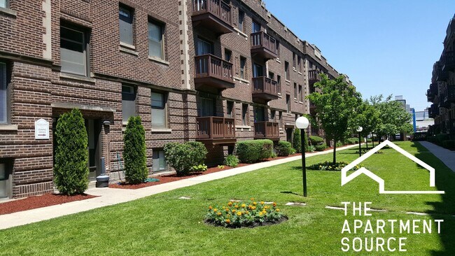 Foto del edificio - 3032 N Halsted St
