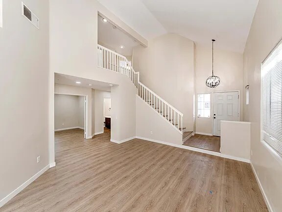Primary Photo - 16385 Applegate Dr