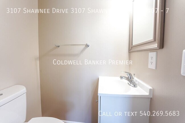 Foto del edificio - 3107 Shawnee Dr