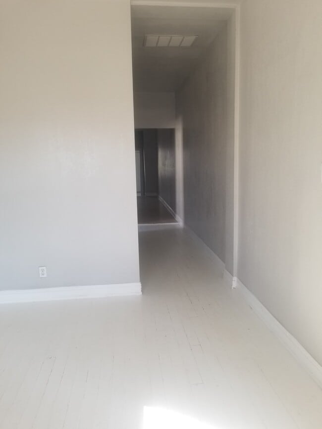 Foto del edificio - 1307 E Nevada Ave