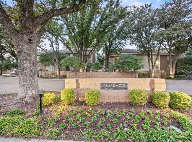 Photo - 1909 Chasewood Cir Apartment