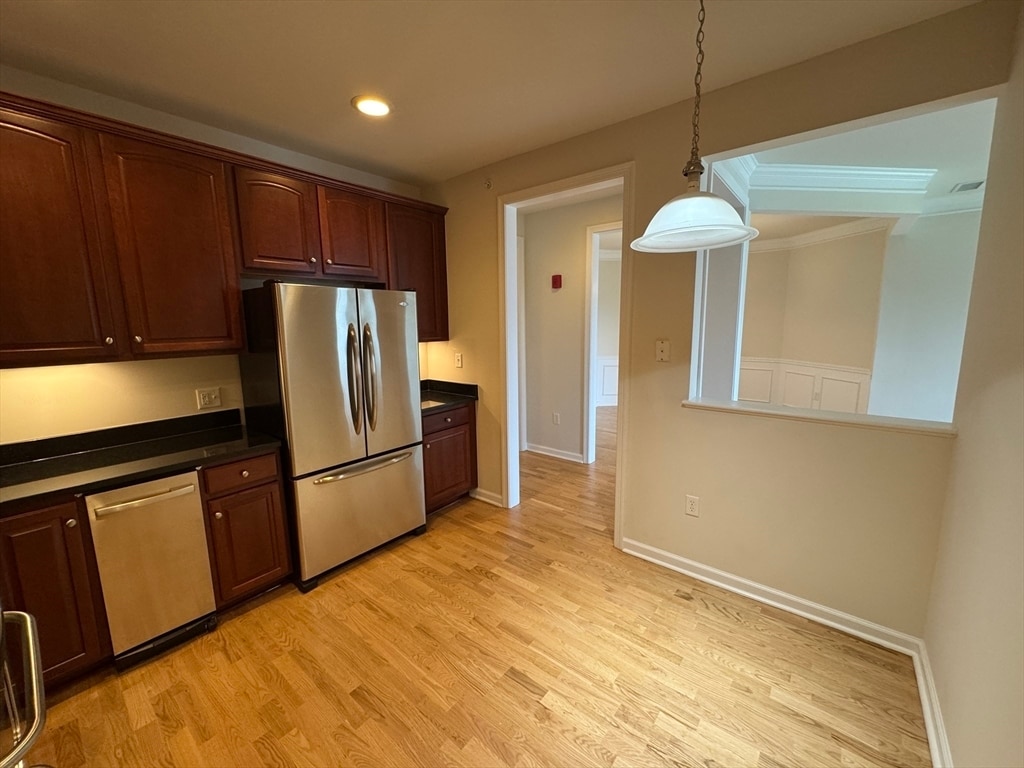 Foto principal - 132 Clocktower Dr