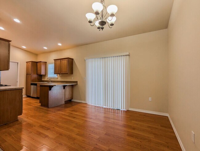 Foto del edificio - 4922 109th St NE