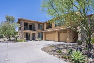 Building Photo - 2425 W Bronco Butte Trl