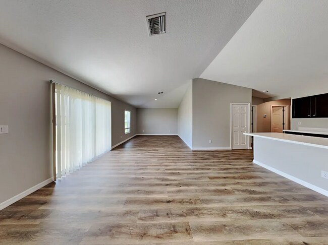 Foto del edificio - 509 SE 7th St