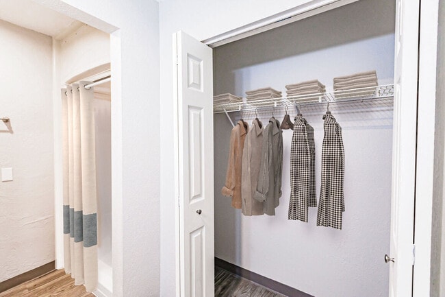 Foto del edificio - Sage Grove on Aaron Apartments