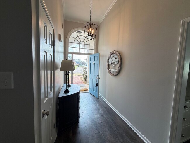 Foto del edificio - 1565 Dexter Run W