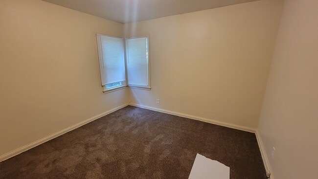 Building Photo - 808 Seward Ave