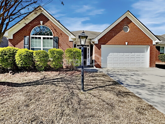 Building Photo - 2712 Newtons Crest Cir