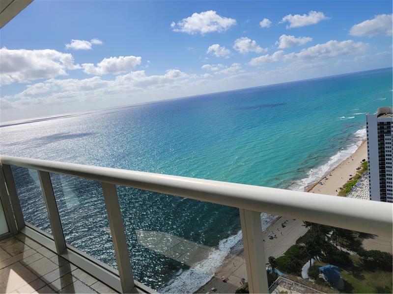 Foto principal - 1830 S Ocean Dr