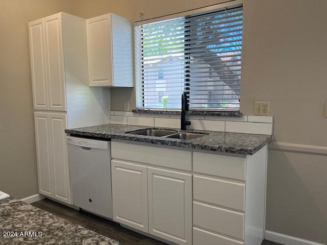 Foto del edificio - 9600 N 96th St