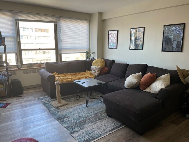 Foto del edificio - 4180 N Marine Dr