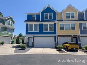 Building Photo - 2530 W Knights Ln
