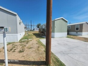 Building Photo - 1134 Gary Terrace