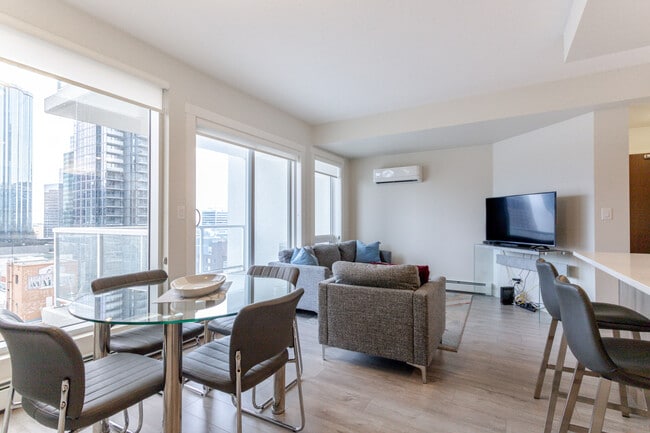 Building Photo - 10410-1102 102 Ave NW