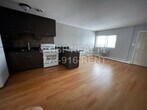 Foto principal - 8504 Waukegan Rd