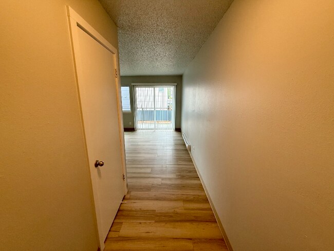 Foto del edificio - 1725 SW Barton St