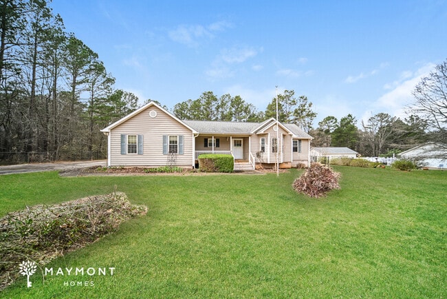 Building Photo - 701 Derek Pl