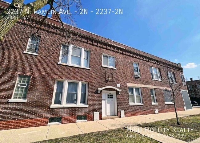 Building Photo - 2237 N Hamlin Ave