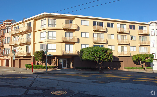 Building Photo - 15 Cervantes Blvd