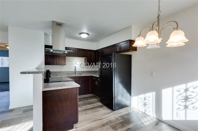 Building Photo - 1840 Harding St