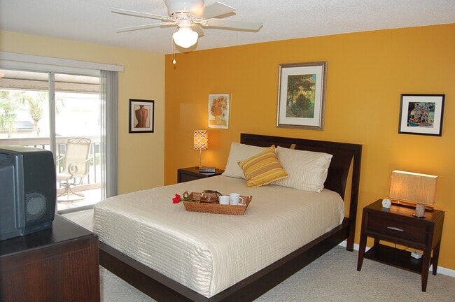 Building Photo - 695 A 1 A