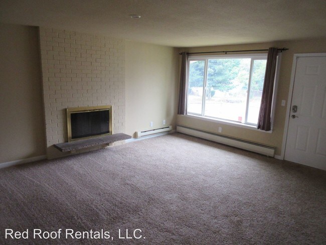 Building Photo - 3 br, 1 bath House - 2341 S Wilkeson