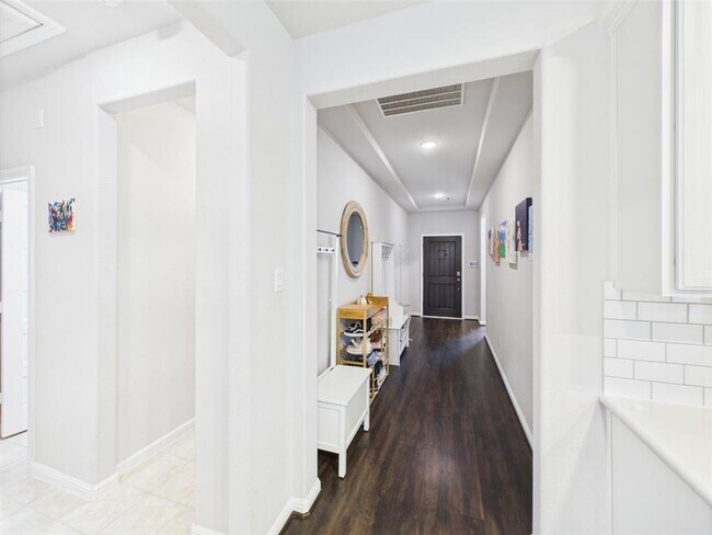 Foto del edificio - 3830 Fleetwood Falls Ln