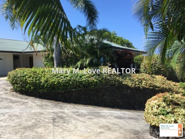 Foto del edificio - GORGEOUS 2 BED/2BATH HOME WITH POOL