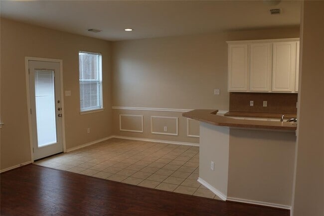 Building Photo - 11846 Ramla Place Trail