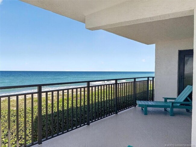 Building Photo - 10102 S Ocean Dr