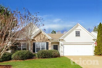 Building Photo - 6740 Waveland Dr